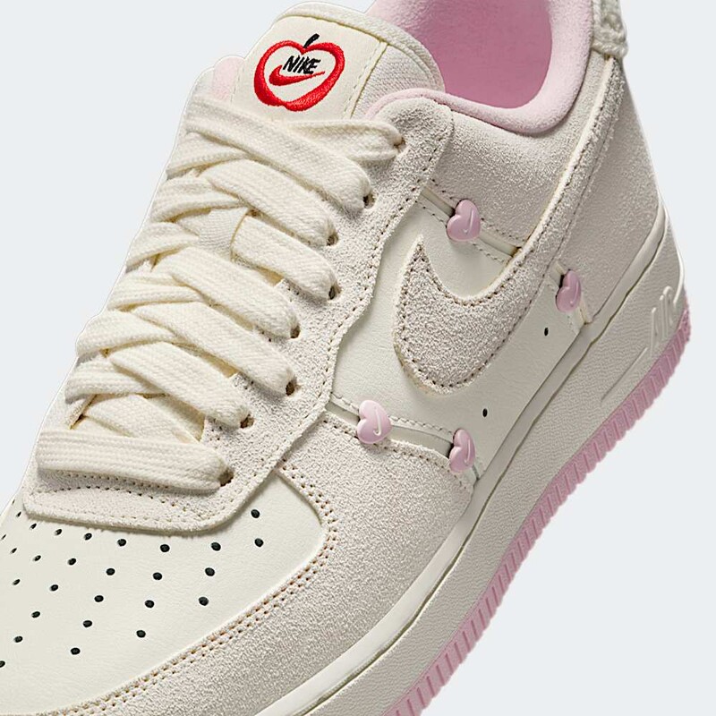 Nike Air Force 1 Low "Valentine’s Day" | HV5992-111