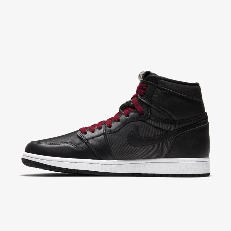 Air Jordan 1 High OG Satin Black | 555088-060