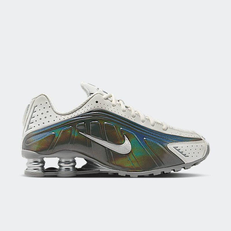 Nike Shox R4 "White Iridescent" | IB7703-100