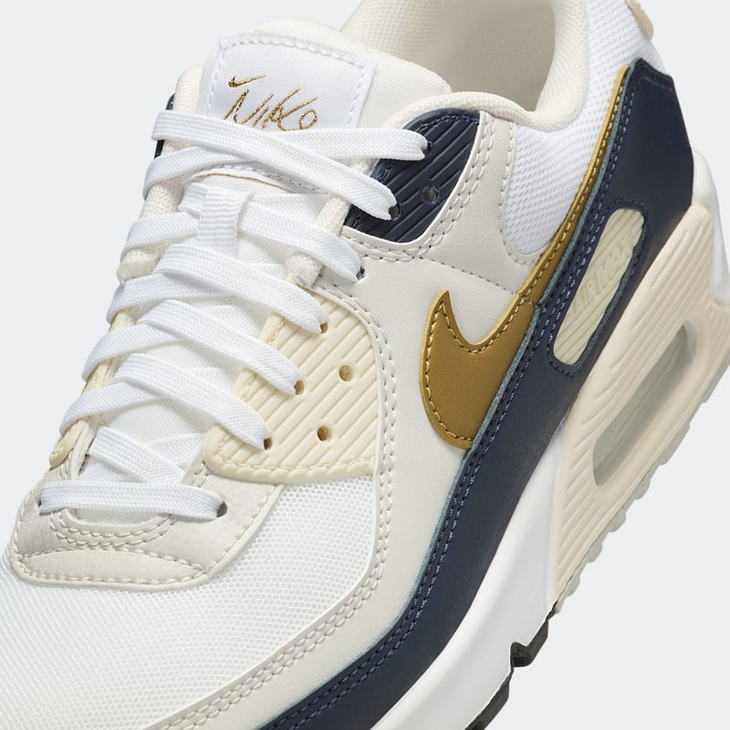 Nike air max 90 essential gold hotsell