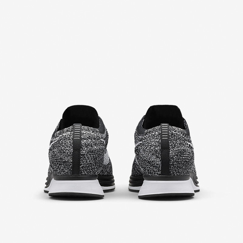 Nike Flyknit Racer Cookies and Cream | 526628-012