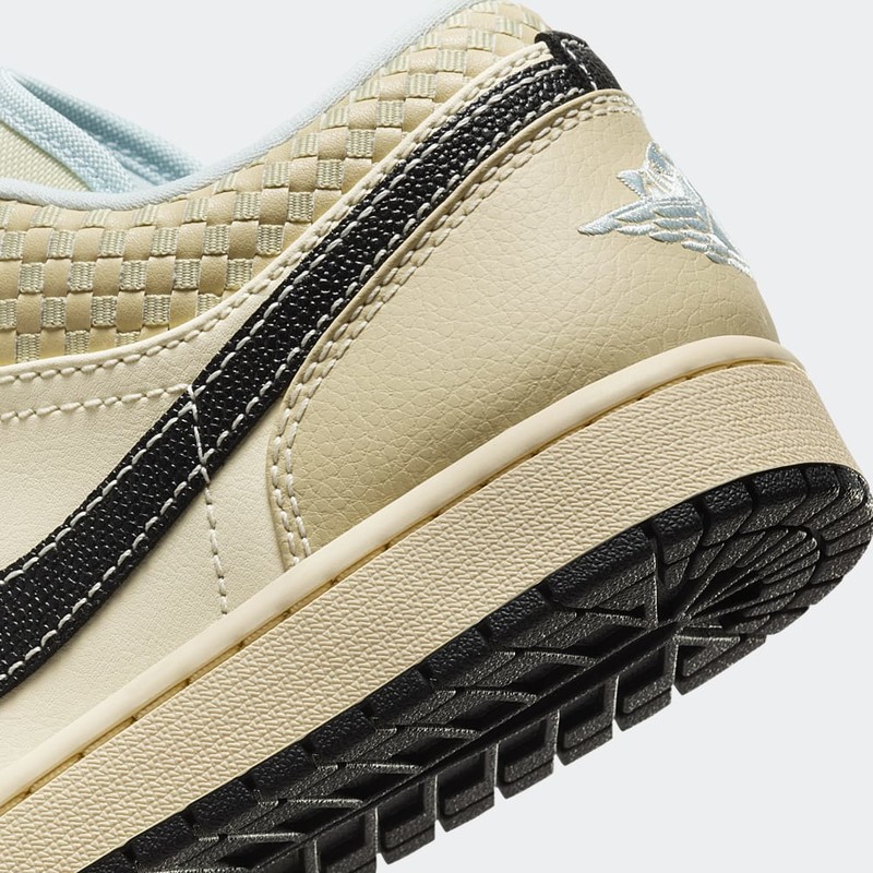 Air Jordan 1 Low SE "Coconut Milk" | HQ3437-101