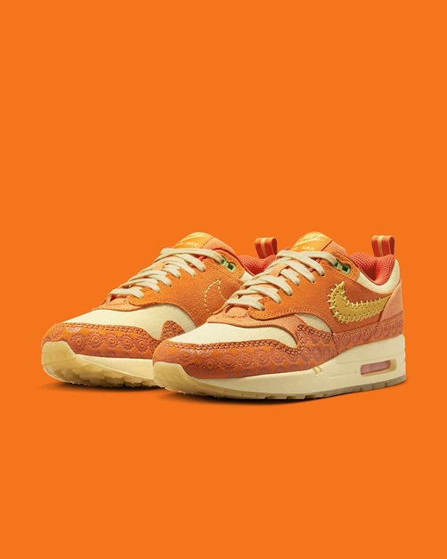 Das „Somos Familia“ Pack beinhaltet einen Nike Air Max 1