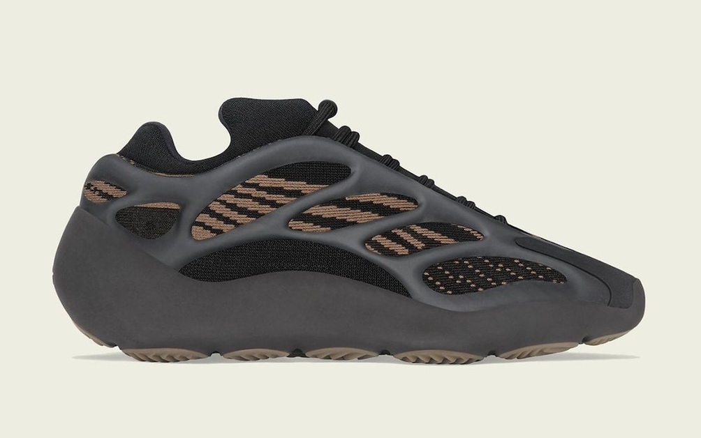 Official Pictures of the adidas Yeezy 700 V3 "Clay Brown"