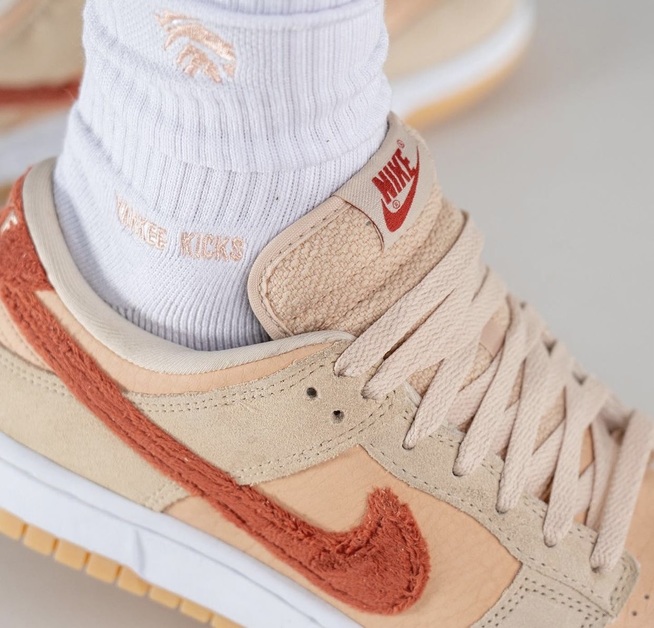 The Nike Dunk Low "Terry Swoosh" Is Ready for Winter