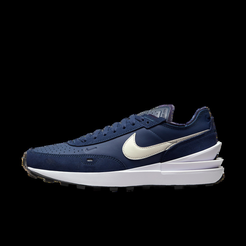 Nike Waffle One Leather | DX9428-400