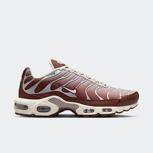 Nike Air Max Plus "Dark Pony" | II7637-200