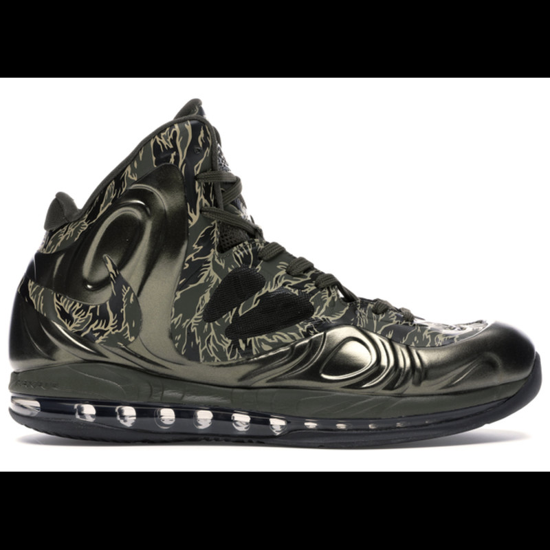 Nike hyperposite cheap tiger camo