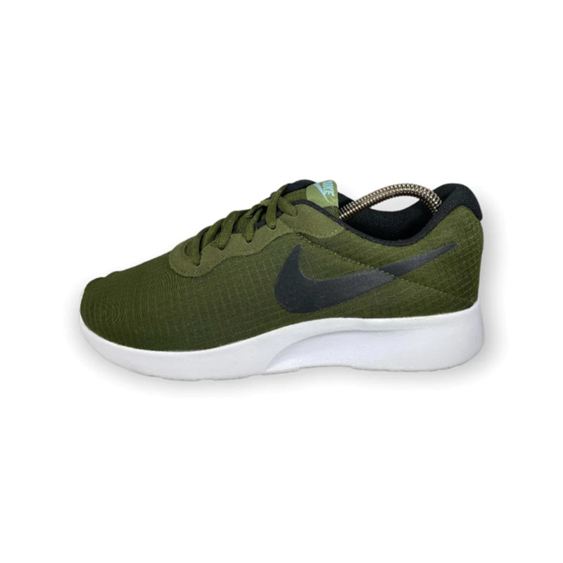 Nike Tanjun Premium Green | 876899-300