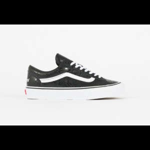 the undefeated vault by vans og old skool lx u man is a must have | VN0A5FC36171