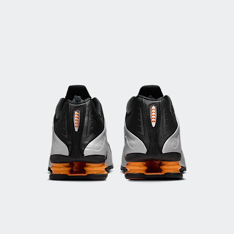 Nike Shox R4 "Bright Mandarine" | HQ1988-003