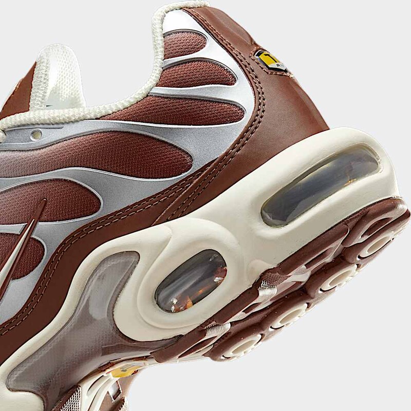 Nike Air Max Plus "Dark Pony" | II7637-200