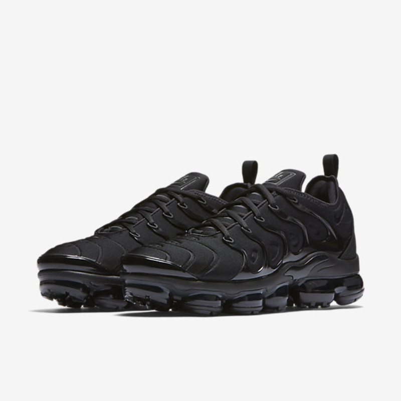 Nike Air Vapormax Plus Triple Black | 924453-004