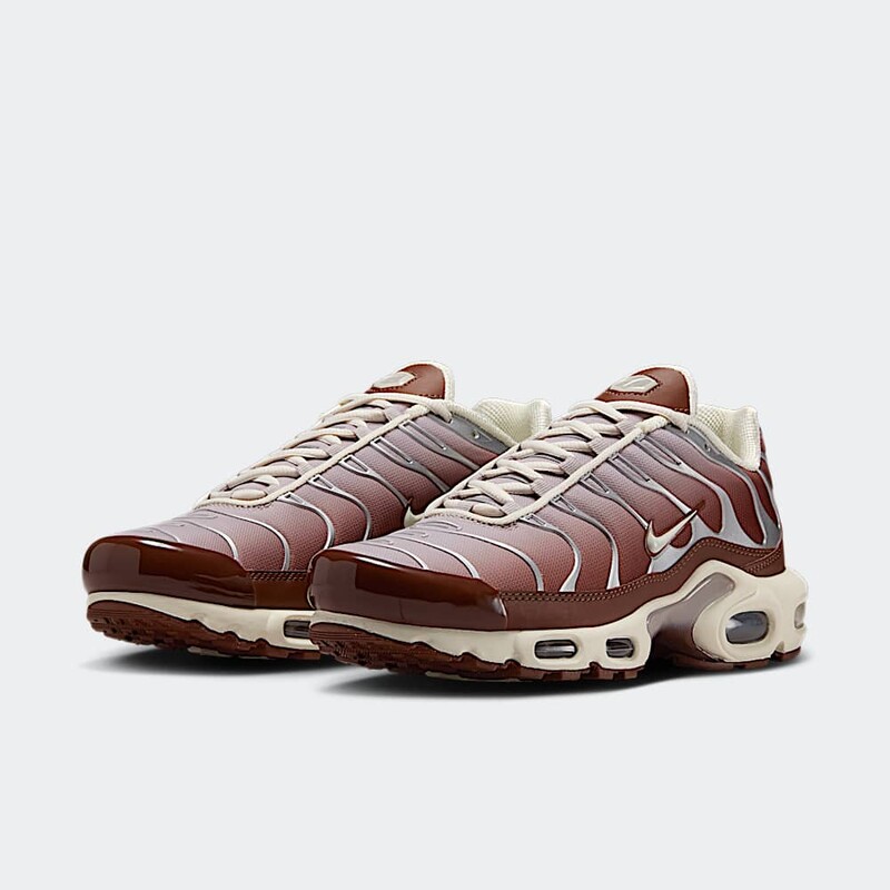 Nike Air Max Plus "Dark Pony" | II7637-200
