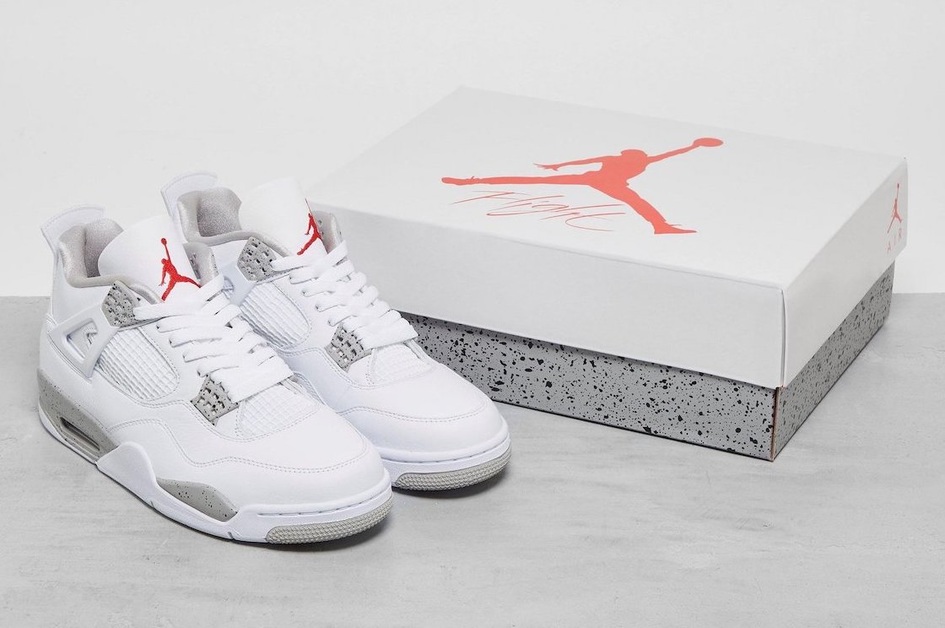 Air Jordan 4 „White Oreo“ - neuer Release Termin, In-Hand-Pics, Special Box