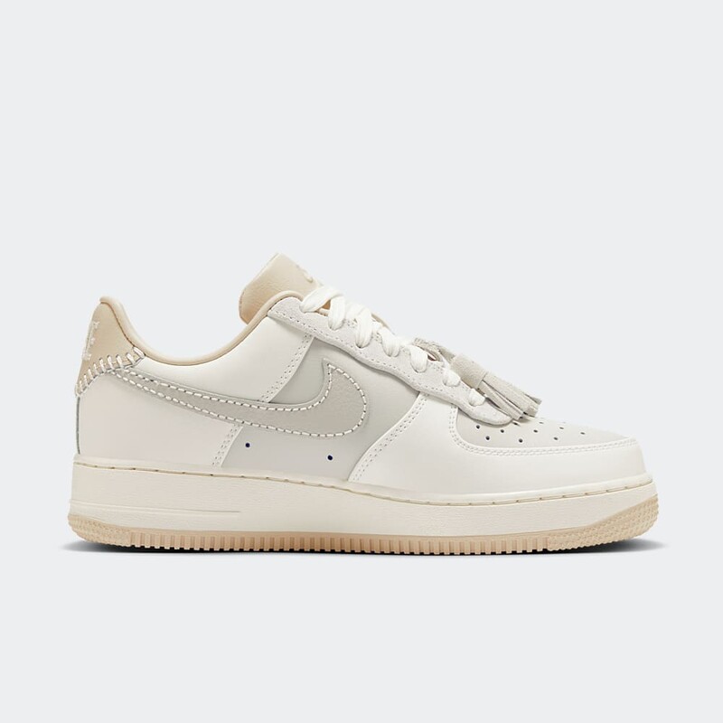 Nike Air Force 1 Low "Light Bone" | HV1813-001