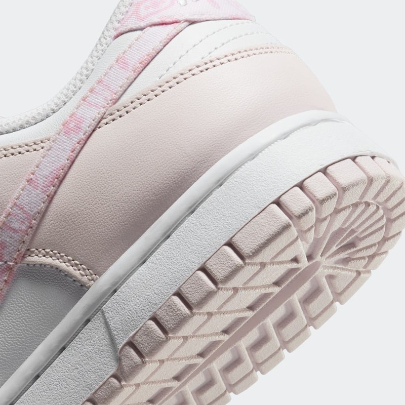 Nike Dunk Low "Pink Paisley" | FD1449-100