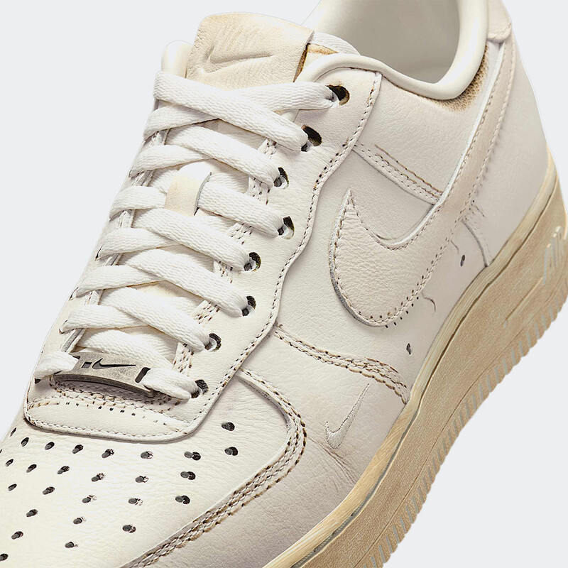 Nike Air Force 1 Low "Dirty Triple White" | HJ9346-100