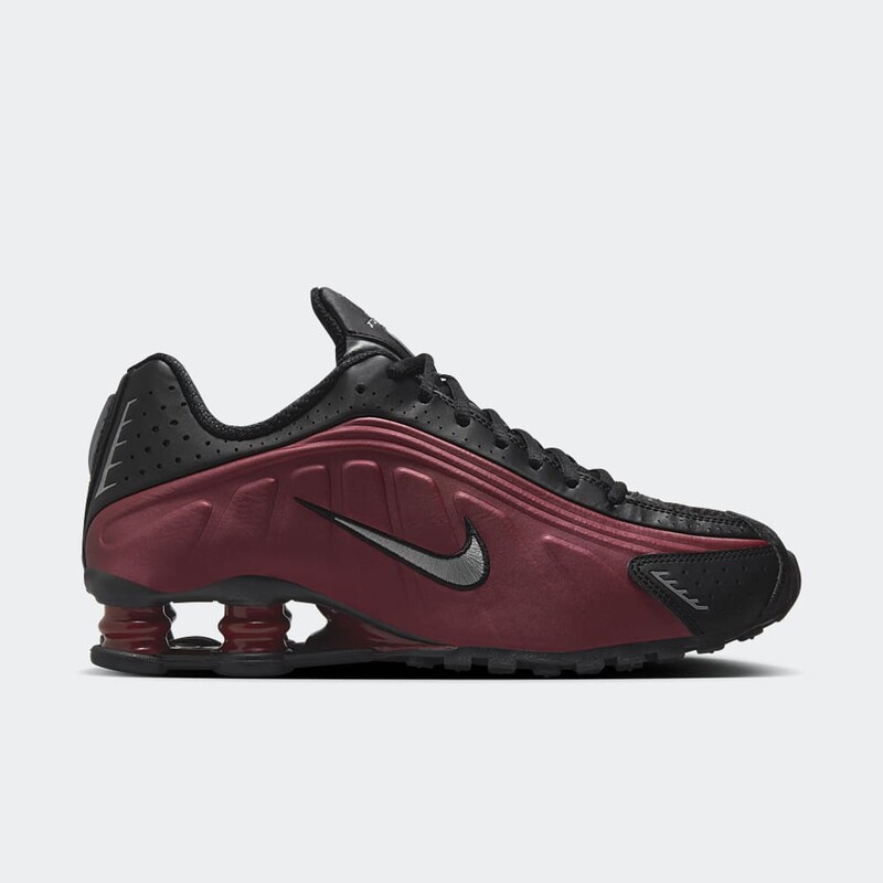 Nike Shox R4 "Team Red" | AR3565-009