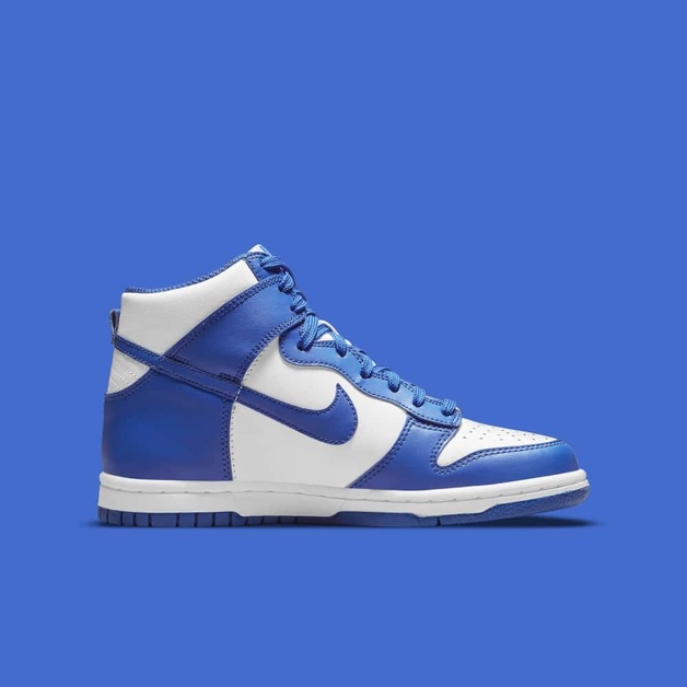 Droppt der Nike Dunk High „Game Royal“ auch in Adult-Sizes?