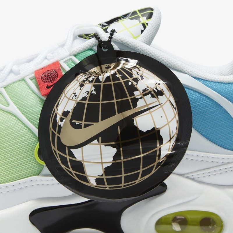 Nike Air Max Plus TN Worldwide Pack | CK7291-100