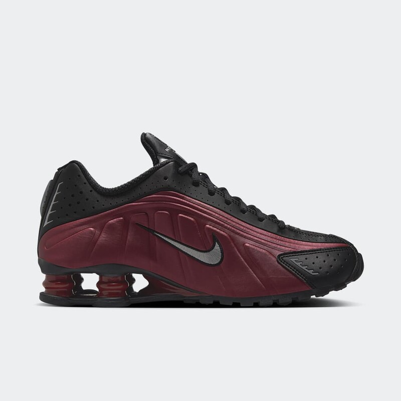 Nike Shox R4 "Team Red" | AR3565-009