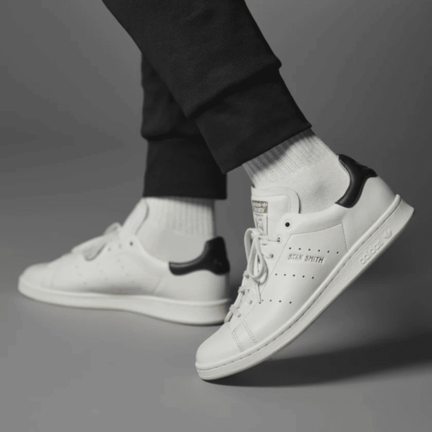 Vier Colorways des luxuriösen adidas Stan Smith Lux