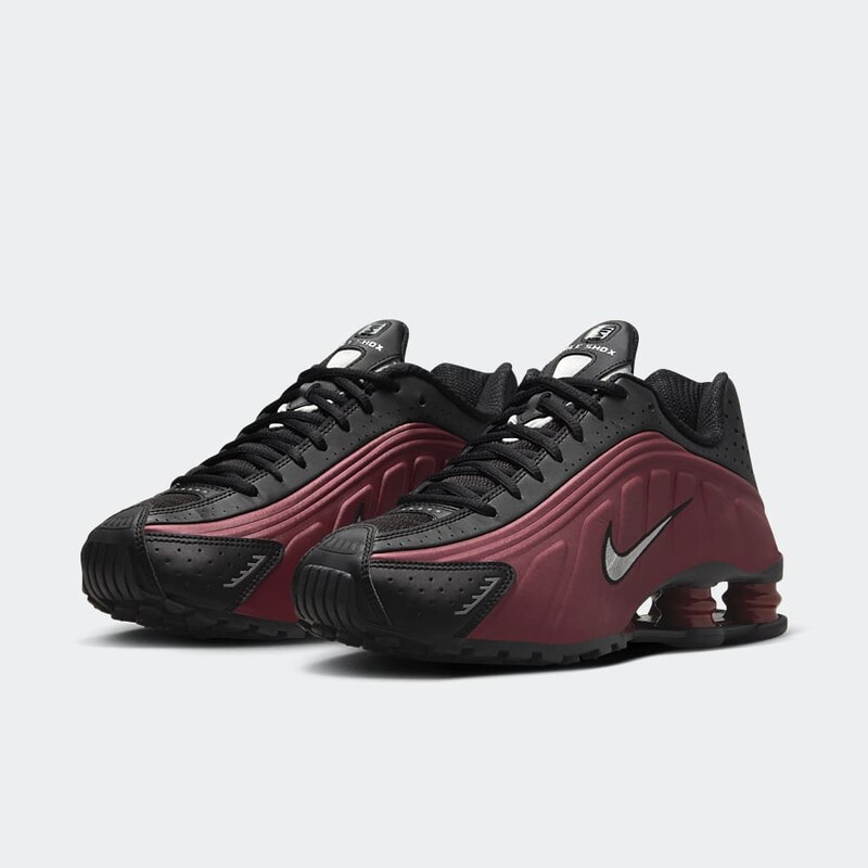 Nike Shox R4 "Team Red" | AR3565-009