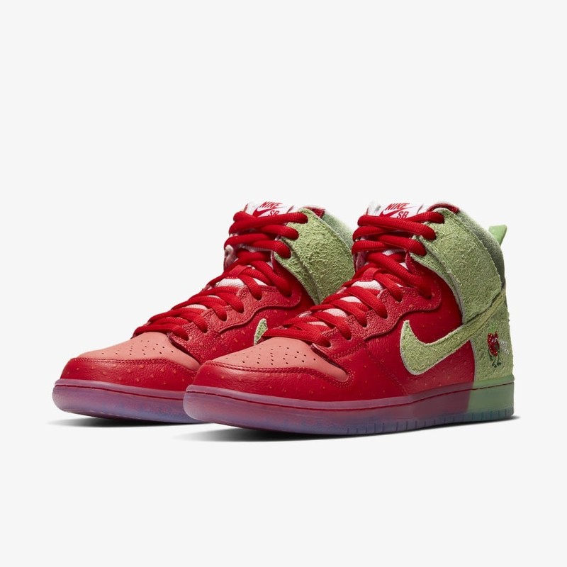 Nike SB Dunk High Strawberry Cough | CW7093-600