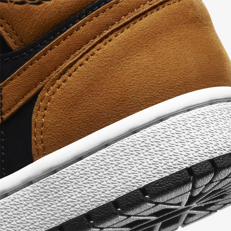 Air Jordan 1 Mid Wheat | DB5453-700