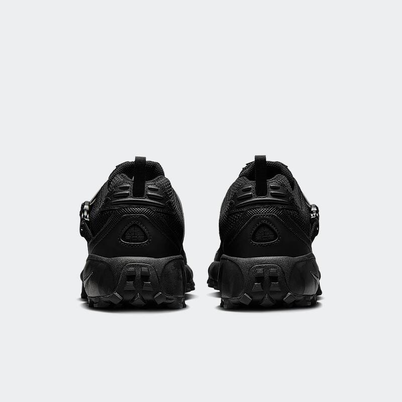 Nike ACG Air Phassad "Triple Black" | HM7133-002
