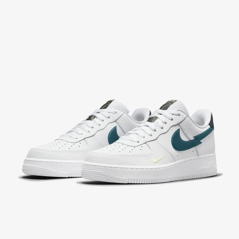 Nike Air Force 1 Lightning Swoosh | DJ6894-100