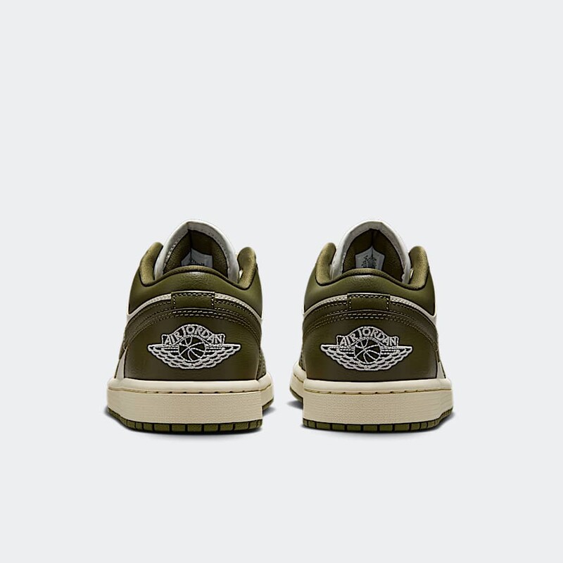 Air Jordan 1 Low "Medium Olive" | DC0774-122