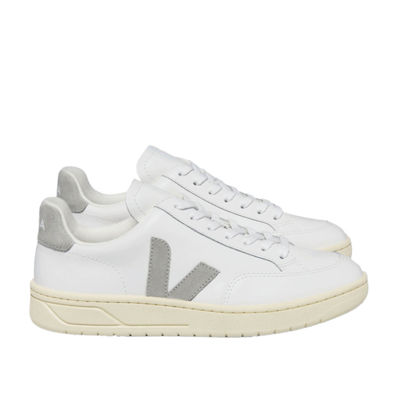 Veja V-12 Leather | XD0203484B