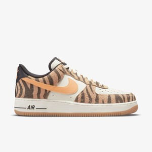 Nike Air Force 1 Animal | DJ6192-100