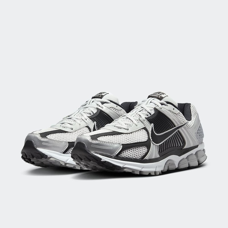 Nike Zoom Vomero 5 "Metallic Silver/Black" | FJ4151-004