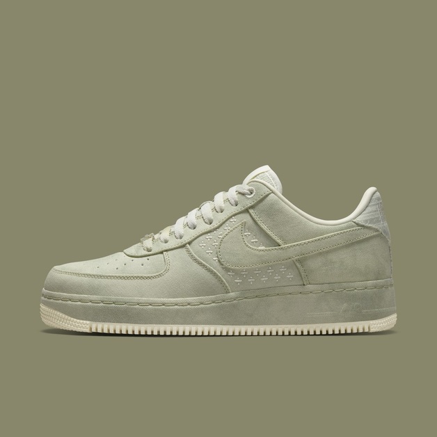 Kommender Nike Air Force 1 „NAI-KE Olive“ erscheint in verblassten Olivtönen