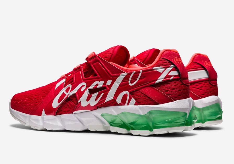 Findet Coca-Cola's Script Logo ganz groß auf dem ASICS GEL-Quantum 90