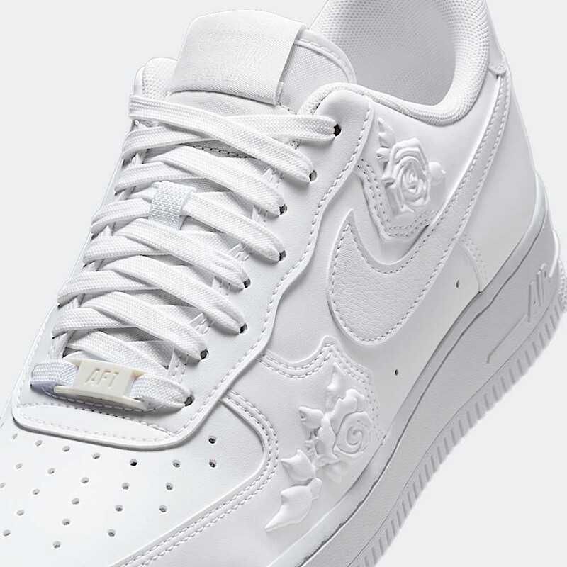 Nike Air Force 1 Low "Roses" | HF2016-100