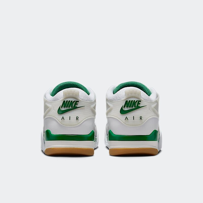 Air Jordan 4 RM "Pine Green" | FQ7939-103