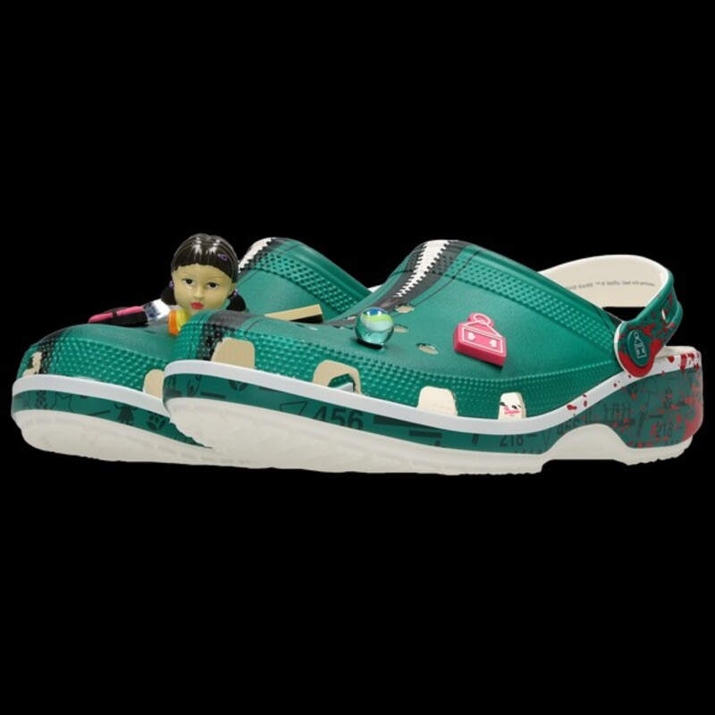 Squid Game x Crocs Classic Clog | 210224-90H