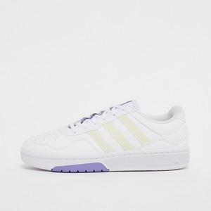 adidas Originals Courtic Sneaker | GY3642