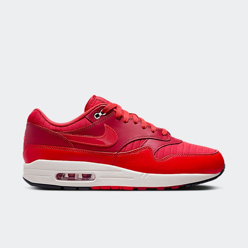 All red nike sneakers womens online