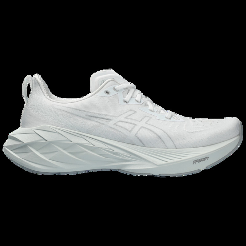 ASICS ® Novablast 4 | 1011B693-101