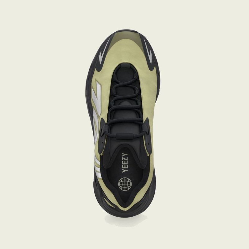 adidas Yeezy Boost 700 MNVN Resin | GW9525