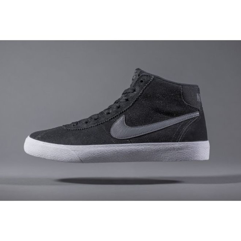 Nike on sale bruin amazon