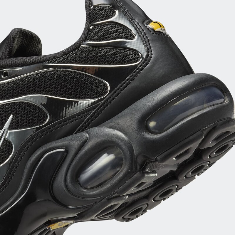 Nike Air Max Plus "Black/Metallic Silver" | HJ9743-001