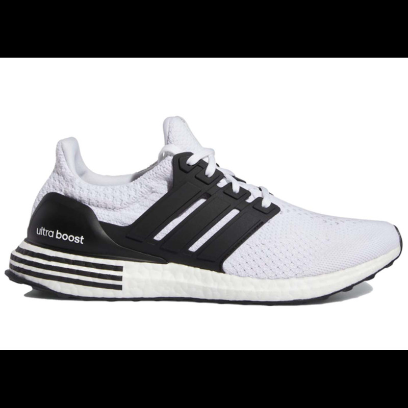 Black ultra boost white cheap stripes