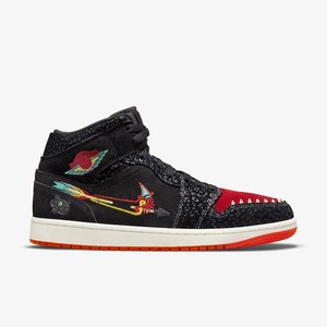 Air Jordan 1 Mid Siempre Familia | DN4904-001