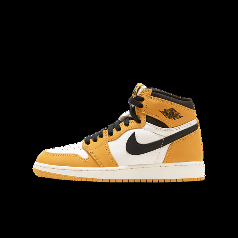 Jordan 1 store retro high yellow